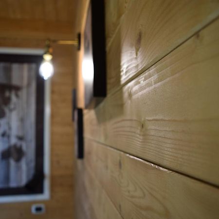 Il Refolo Bed & Breakfast Riardo Bagian luar foto