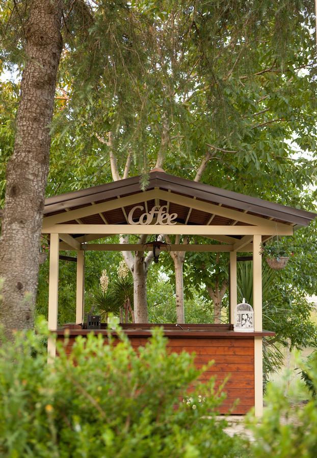 Il Refolo Bed & Breakfast Riardo Bagian luar foto