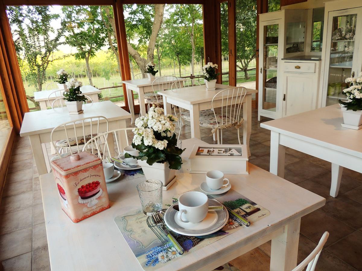 Il Refolo Bed & Breakfast Riardo Bagian luar foto