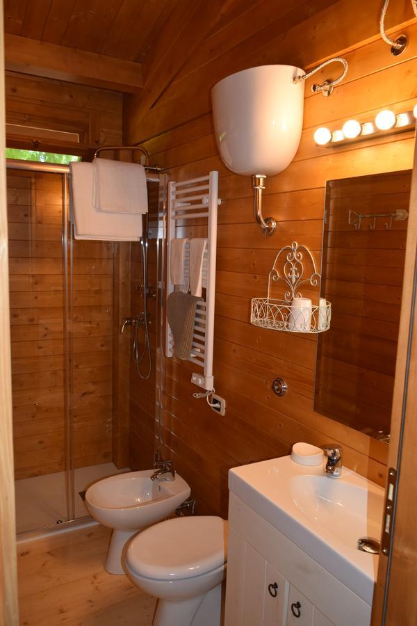Il Refolo Bed & Breakfast Riardo Bagian luar foto